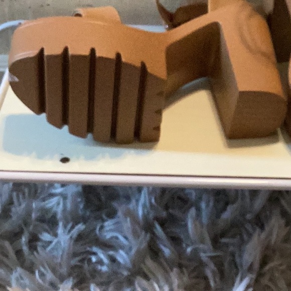 Minimalist Platform Chunky Sandals, Fashionable Solid Color Brown High-heeled. - Picture 2 of 4